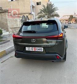 لكزس UX